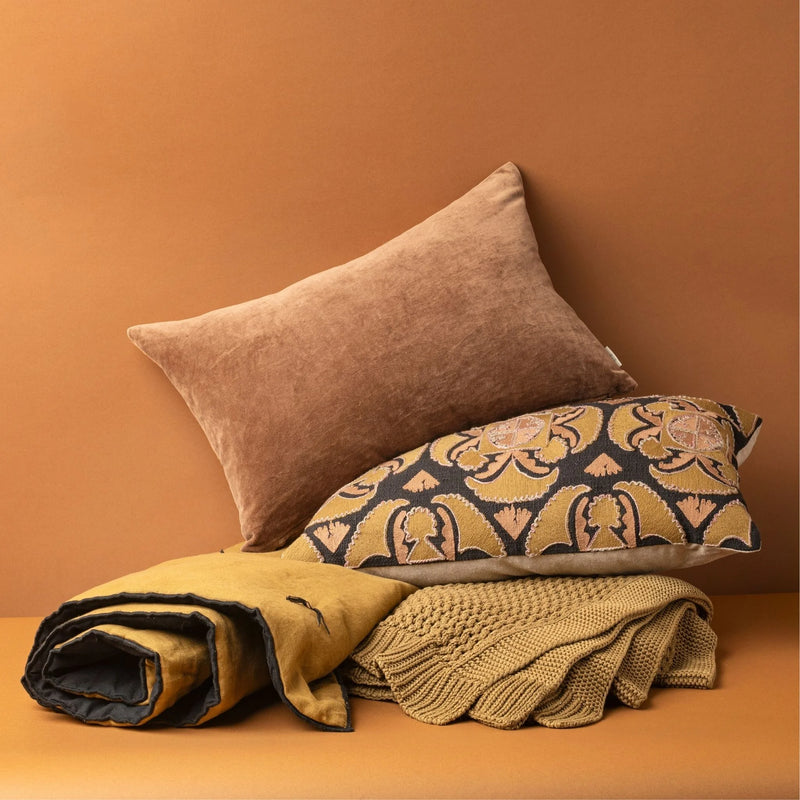 Vera Velvet Pillow Umber