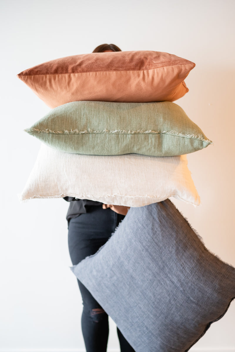 Lina Linen Pillow | Charcoal