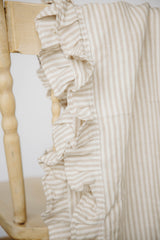Ruﬄe Thin Stripe Table Runner | Beige