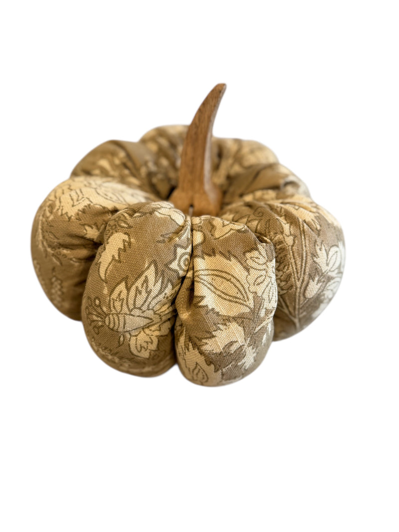 TAUPE SCREEN PRINT PUMPKIN | S