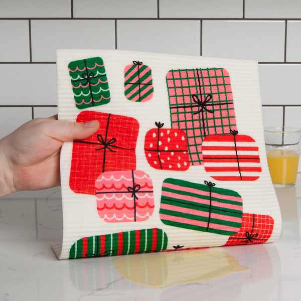 Winter Wheels Present | Swedish Dishcloth