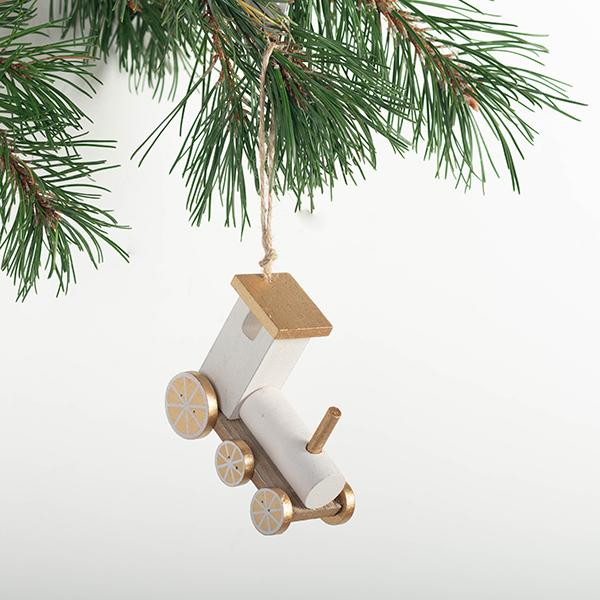 WOODEN TRAIN ORNAMENT