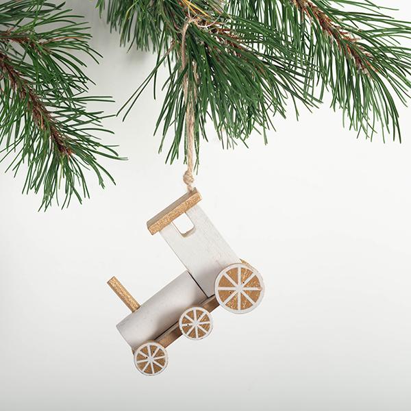 WOODEN TRAIN ORNAMENT